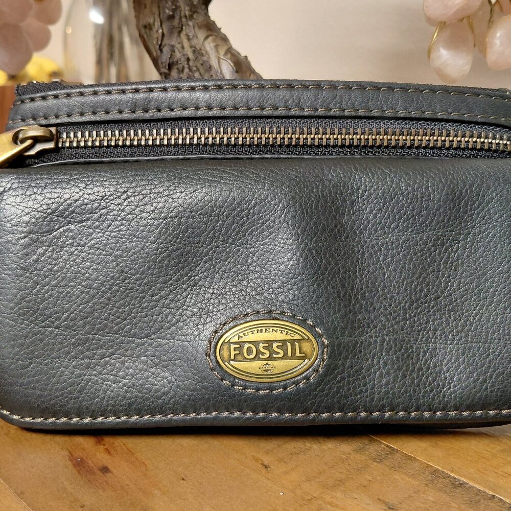 Large Fossil leather wallet
